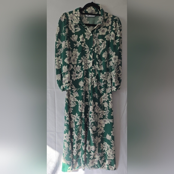 Zara Blogger Favorite Hem Floral Maxi Button Up Dress Size Medium - Picture 4 of 11